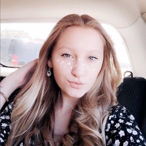 Meet your Posher, Jacie